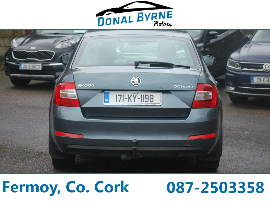 2017 Skoda Octavia AMBITION 1.6 TDI 90HP 4 4DR €11,950