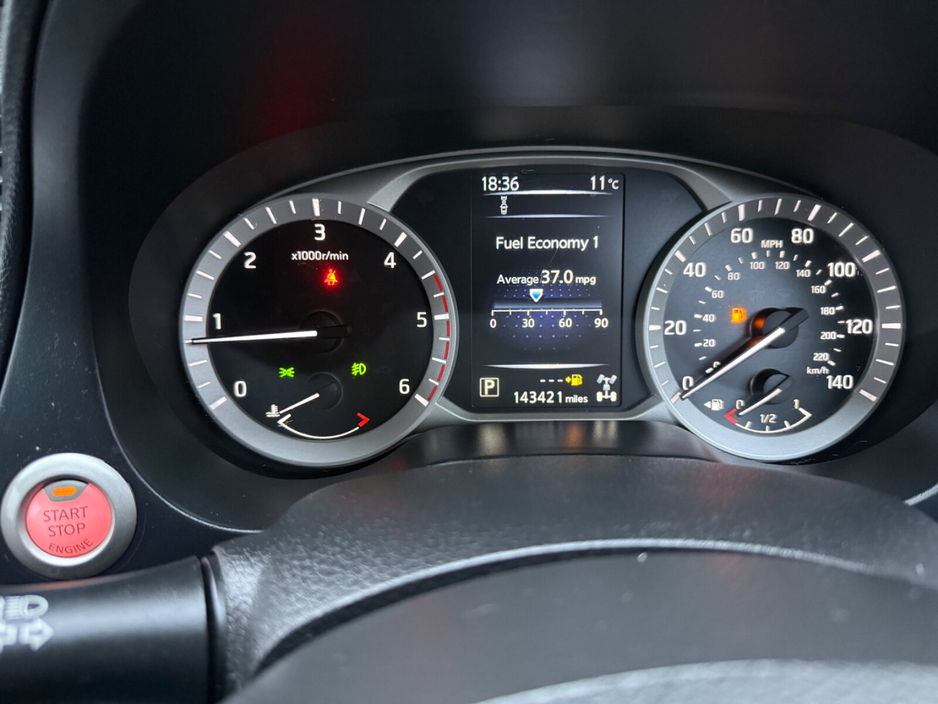 2019 Nissan Navara - image 13