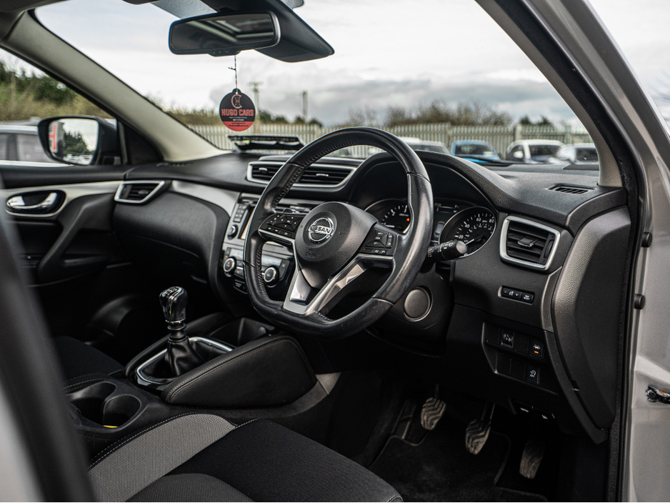 2018 Nissan Qashqai - image 8