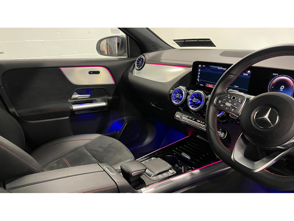 2025 Mercedes-Benz GLA Class - image 30