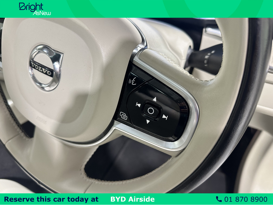 2023 Volvo XC60 - image 18