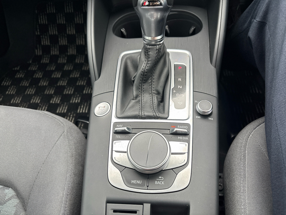 2015 Audi A3 - image 14