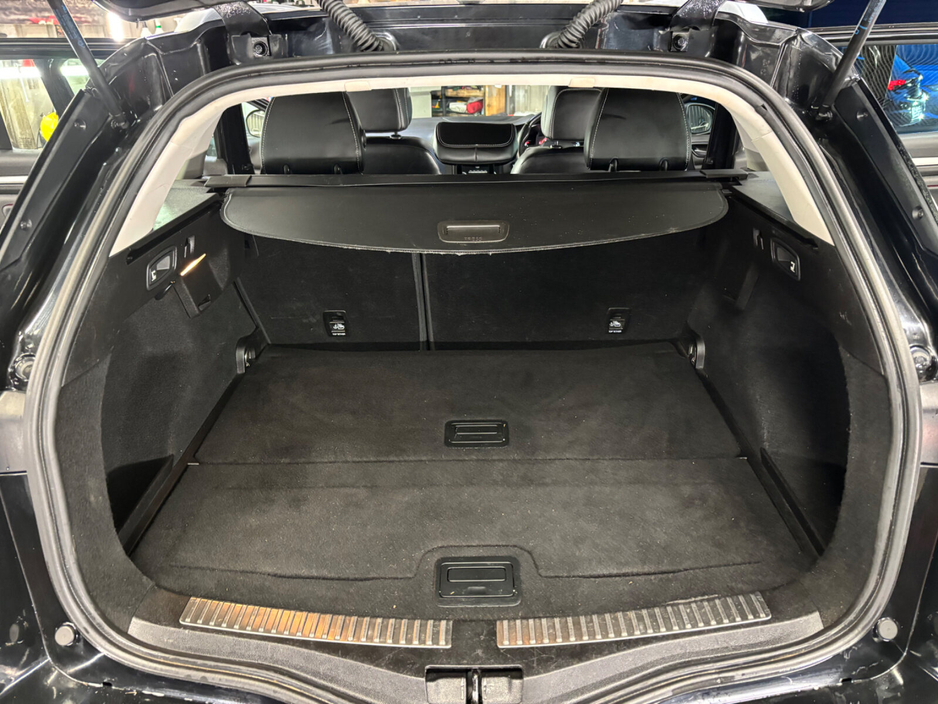 2017 Renault Megane - image 14