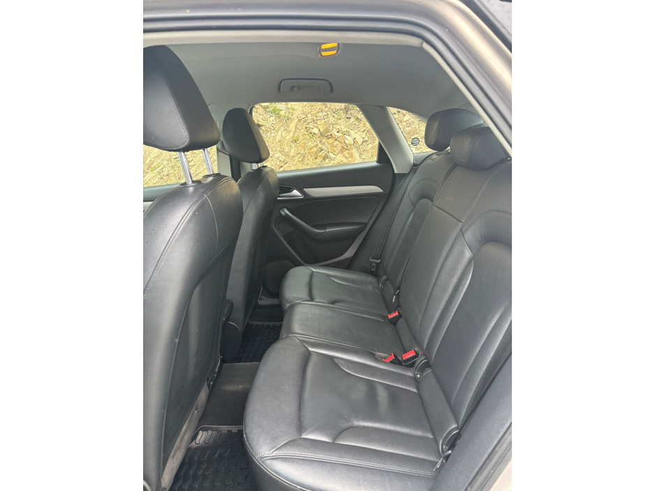 2012 Audi Q3 - image 10