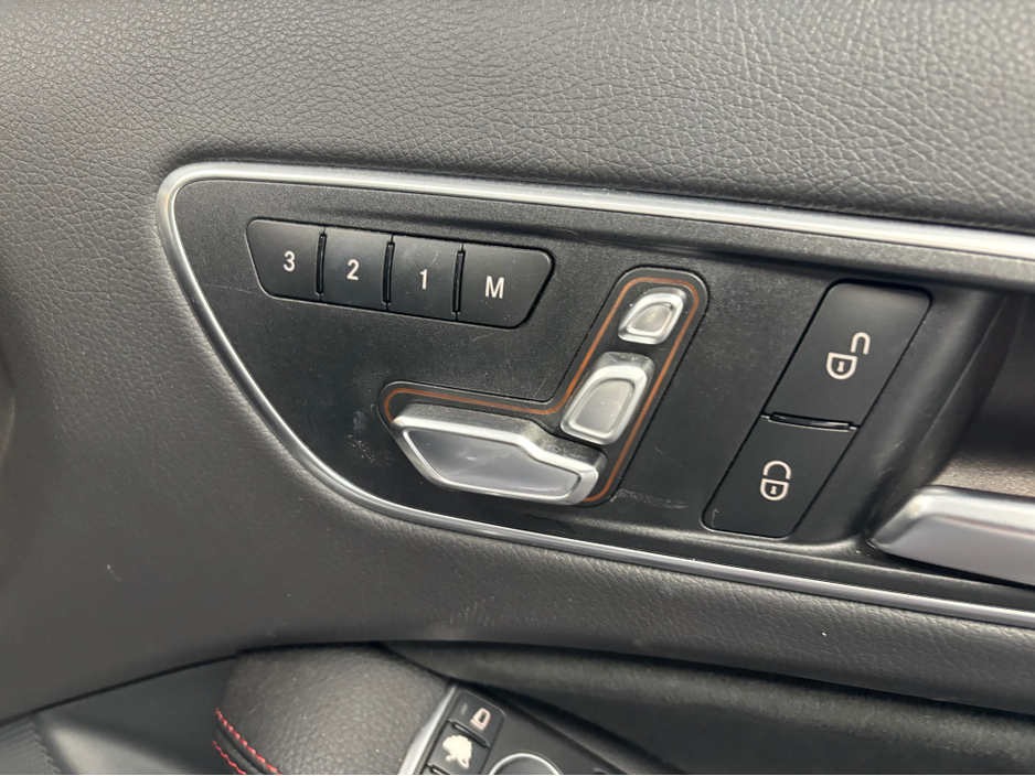 2016 Mercedes-Benz A Class - image 9