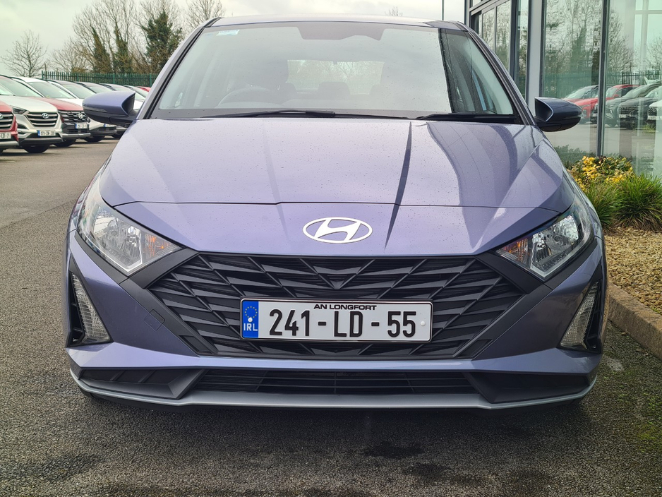 2024 Hyundai i20 - image 2