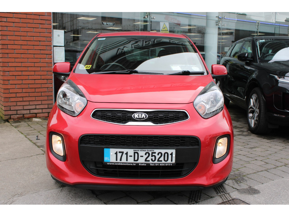 2017 Kia Picanto - image 2