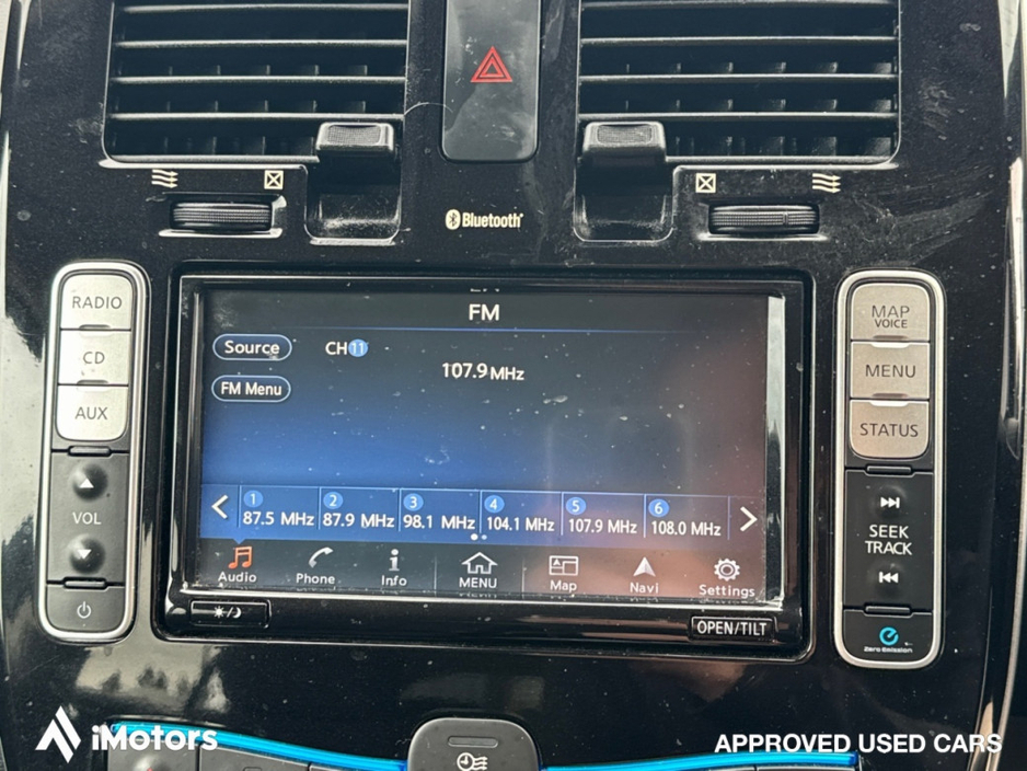 2017 Nissan Leaf Nissan Leaf 30kWh SV | Electric Hatchback | Cold Pack | Auto | White | Letterkenny €7,900