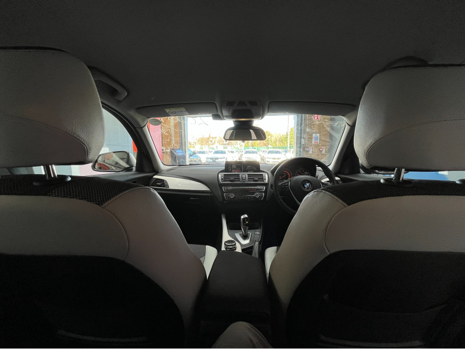 2016 BMW 1 Series - image 12