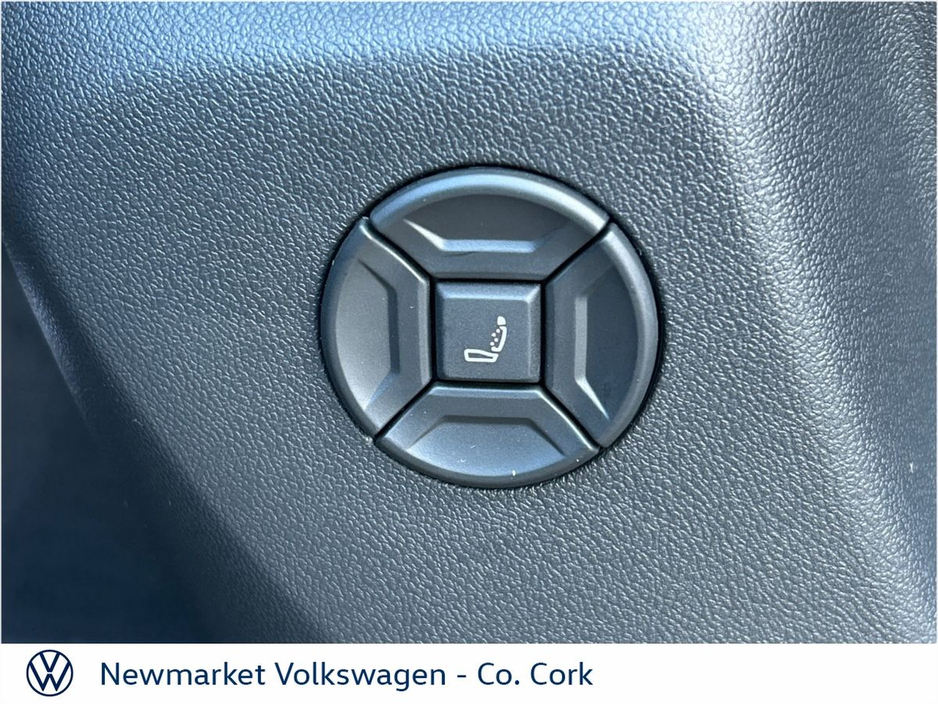 2026 Volkswagen Tiguan - image 27