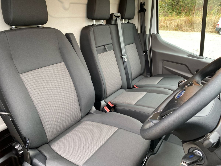 2026 Ford Transit - image 20