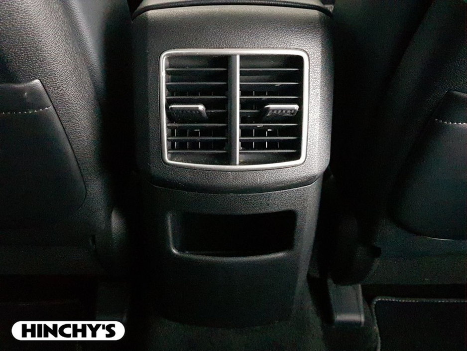 2023 Kia Sportage - image 29