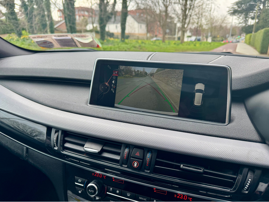 2016 BMW X5 - image 25