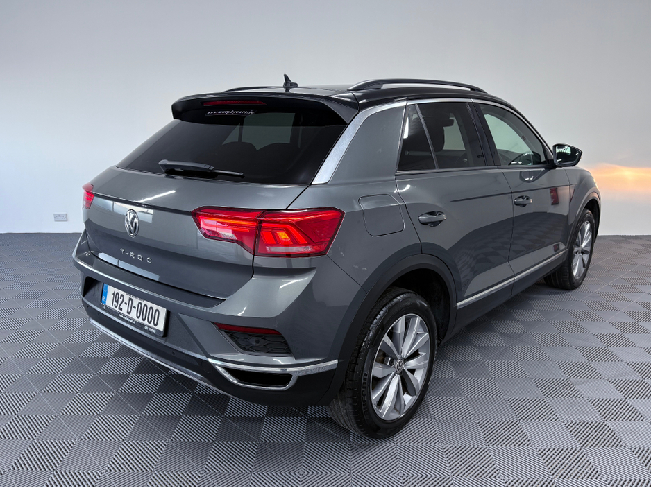 2019 Volkswagen T-Roc DESIGN TDI €18,950