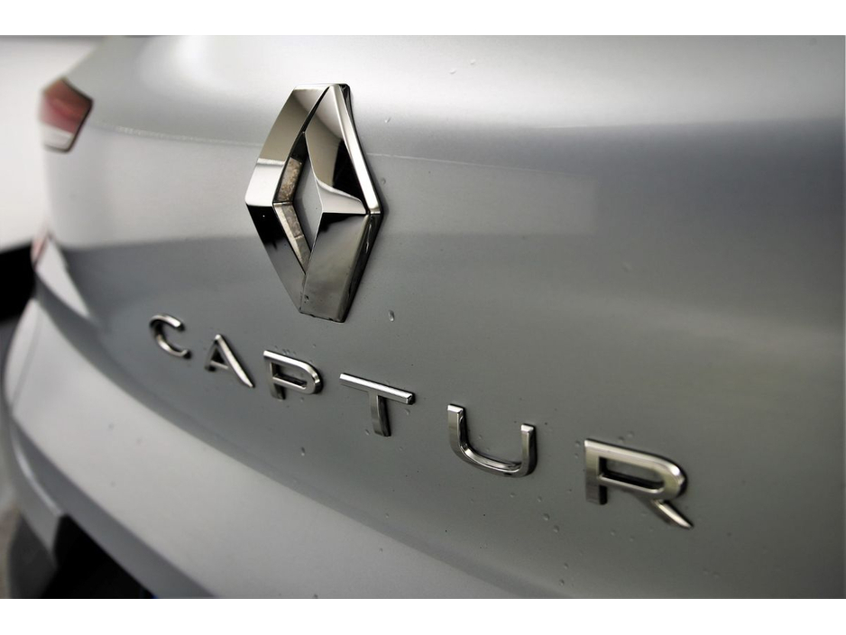 2023 Renault Captur - image 28