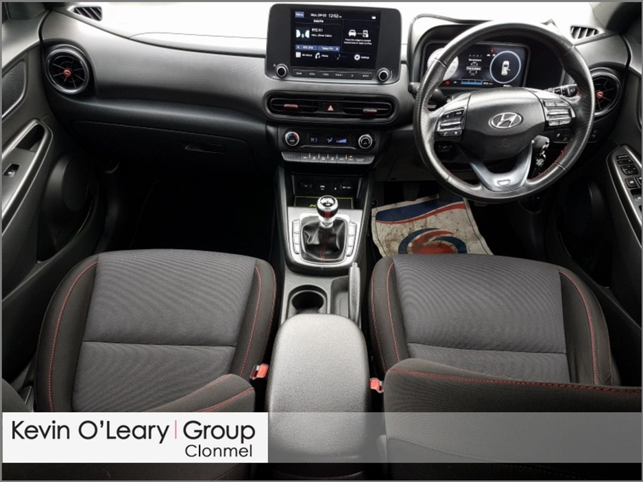 2023 Hyundai Kona - image 2