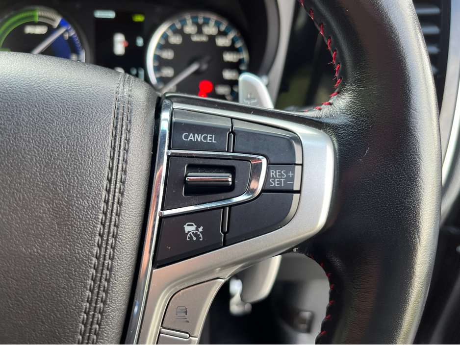 2021 Mitsubishi Outlander 4WD BLACK EDITION PLUG IN HYBRID 2.4 PETROL //HALF LEATHER HEATED SEATS AND STEERING WHEEL//REVERSE CAMERA//KEYLESS ENTRY//ADAPTIVE CRUISE CONTROL// €27,950