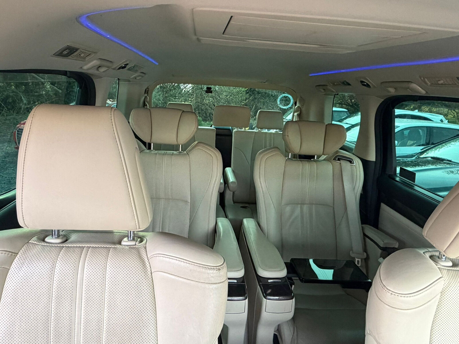 2021 Toyota Alphard - image 20