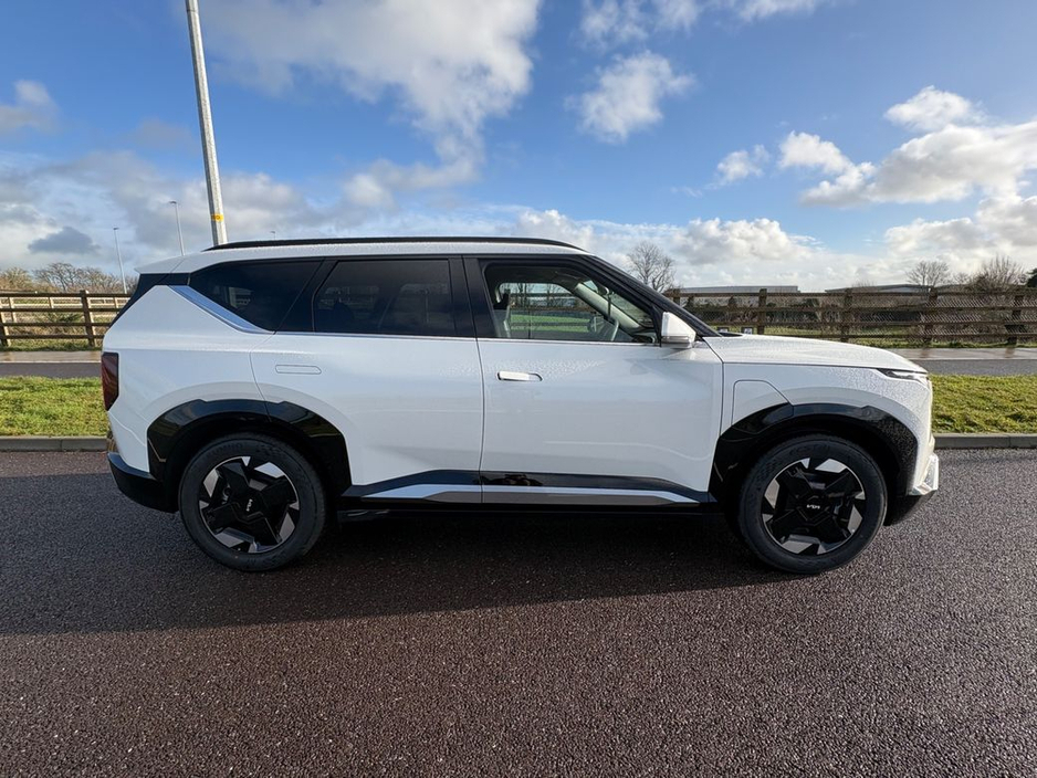 2026 Kia EV5 EV5 EARTH 2, 81KW BATTERY, 7 YEAR WARRANTY, 3 YEAR AA, 0% FINANCE, *3 FREE SEVICES FOR KIA CUSTOMERS* €50,900