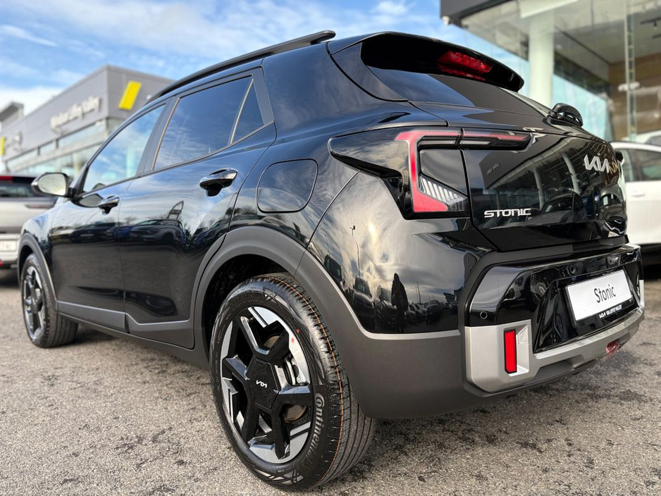 2026 Kia Stonic - image 8