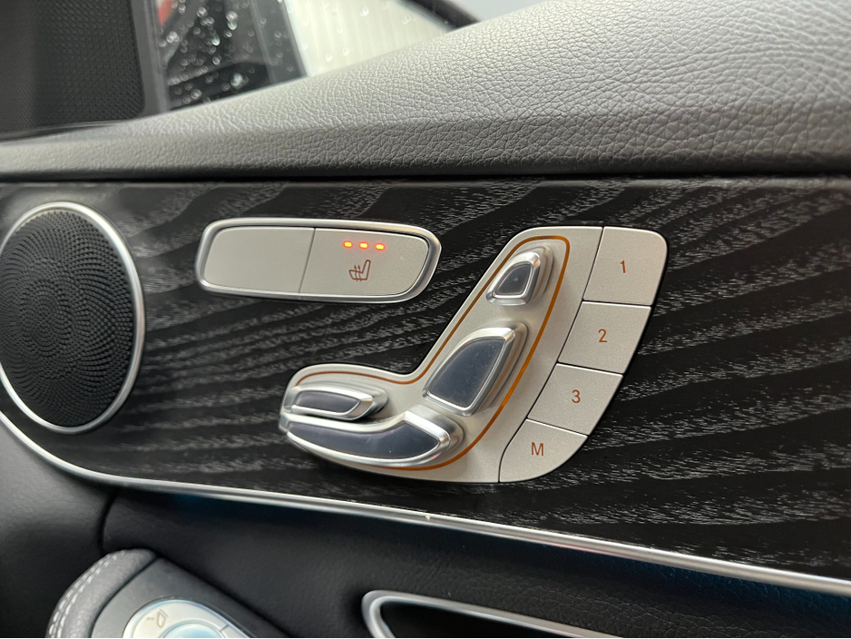 2018 Mercedes-Benz C Class €23950 2018 MERCEDES-BENZ C220D LAUREUS EDITION 2.2 AUTOMATIC / CRUISE CONTROL / REVERSE CAMERA / ELECTRIC MEMORY & HEATED SEATS / PADDLE SHIFTERS / AMBIENT LIGHTS €23,950