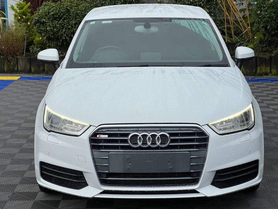 2018 Audi A1 S-LINE PACK 1.0 TFSI // AUDI SERVICE HISTORY // NEW 17" S-LINE ALLOYS // PARKING SENSORS €16,900