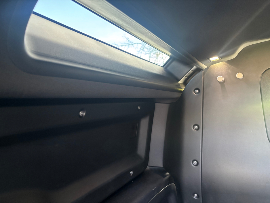 2021 Land Rover Defender HARD TOP D MHEV 3 Seater Commerical €47995 + VAT €58,995