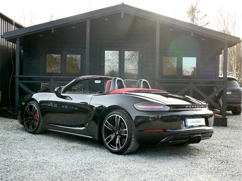 2026 Porsche Boxster - image 4
