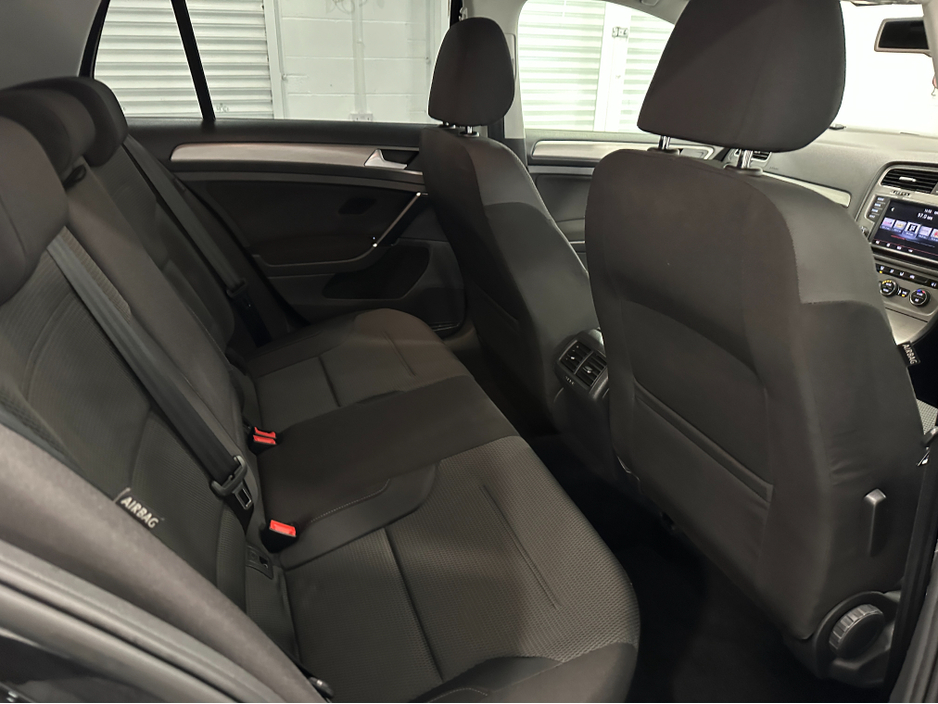 2014 Volkswagen Golf (141) GOLF 1.2TSI DSG LOW KMS VW/AUDI SPECIALISTS WWW.DENISDARCYCARS.IE €11,950