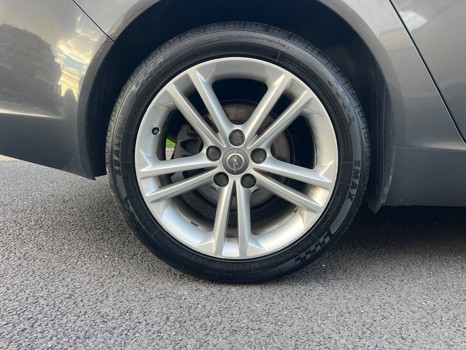 2013 Opel Insignia 2.0CDTI 130PS SC €4,450