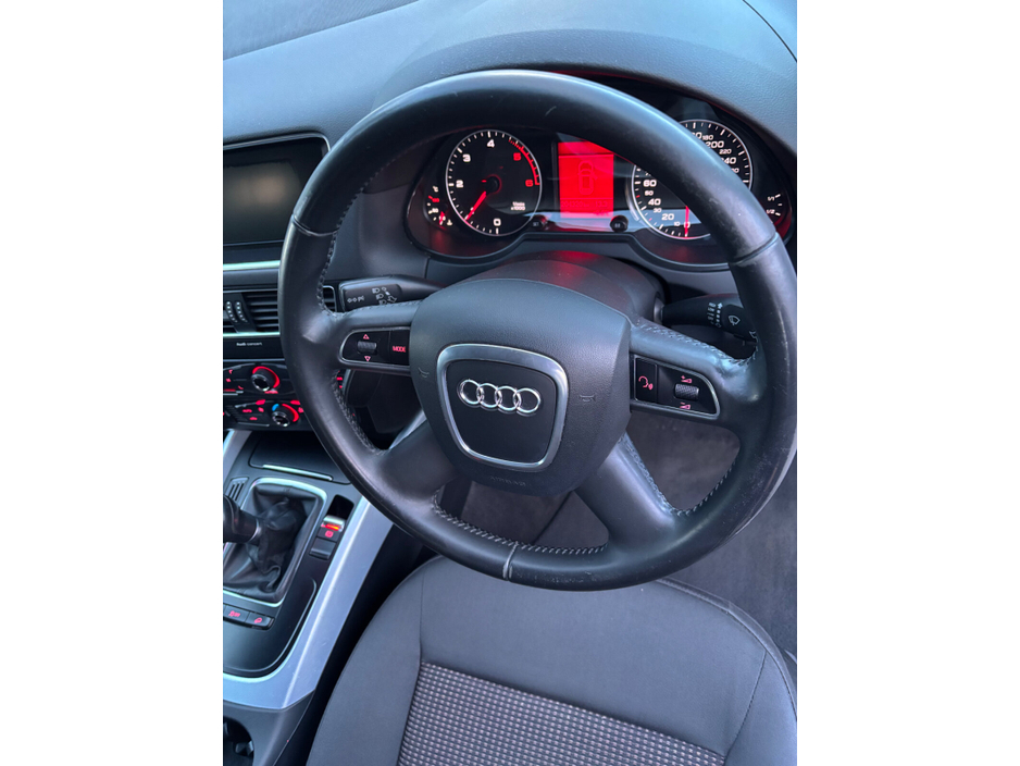 2011 Audi Q5 - image 23