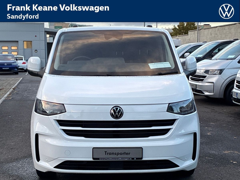 2026 Volkswagen Transporter - image 6