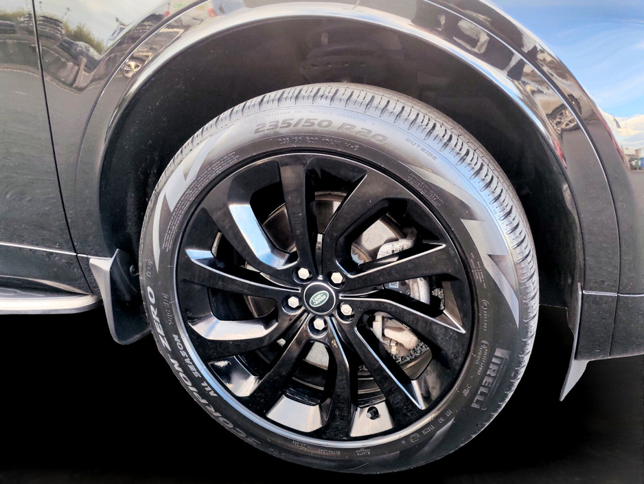 2023 Land Rover Discovery Sport - image 16