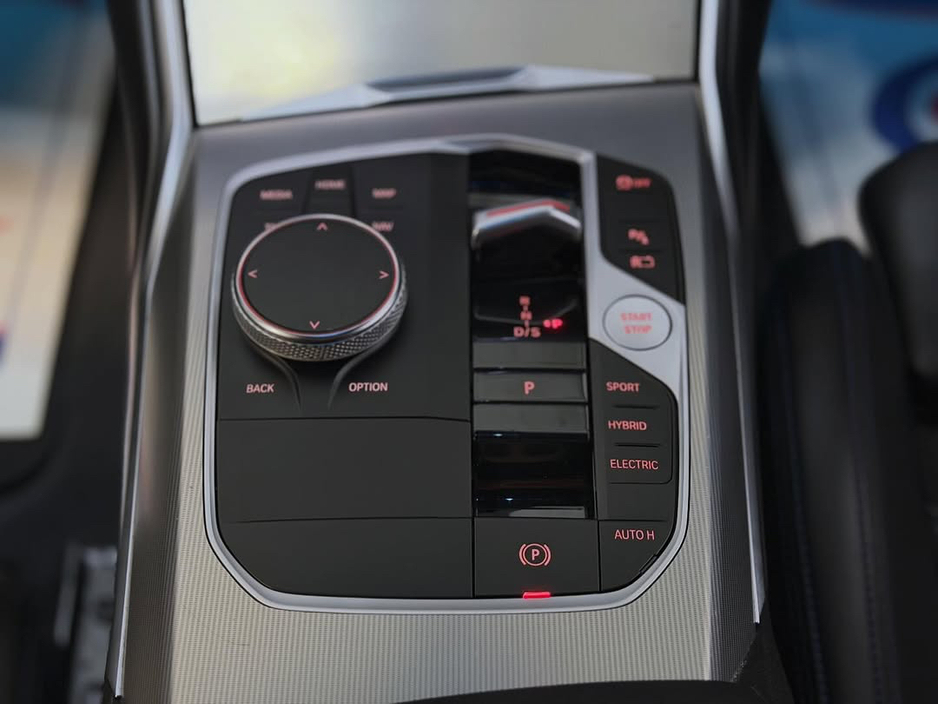 2022 BMW 3 Series 330E MSPORT 292BHP LCI €30,995