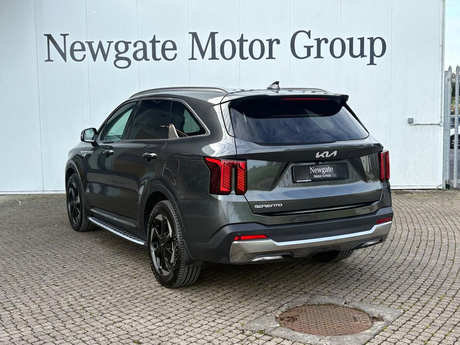 2025 Kia Sorento PHEV PE SEM 5DR AUTO €61,950