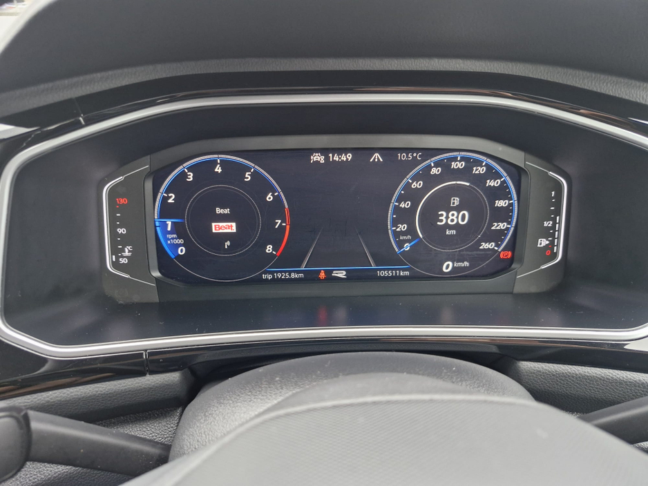 2022 Volkswagen T-Roc - image 12