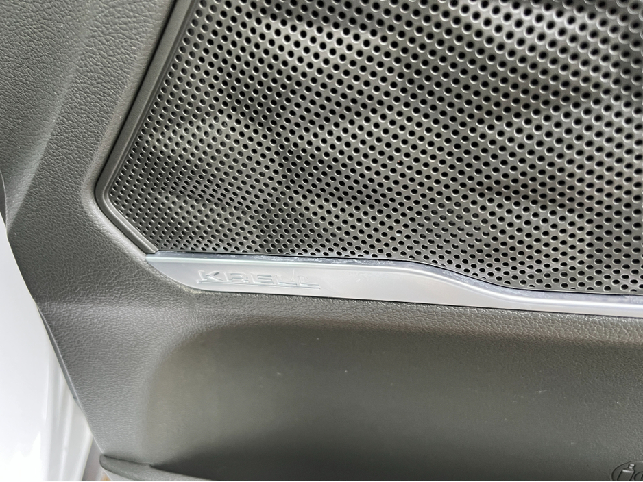 2022 Hyundai Santa Fe 7 SEATER EXECUTIVE PLUS AUTOMATIC 2.2 DIESEL //MASSIVE SPEC//KRELL SOUND SYSTEM//HEATED AND COOLED SEATS//FULL LEATHER ELECTRIC SEATS// €39,950