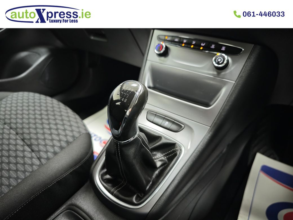 2016 Vauxhall Astra 1.4I Turbo Tech Line €12,995