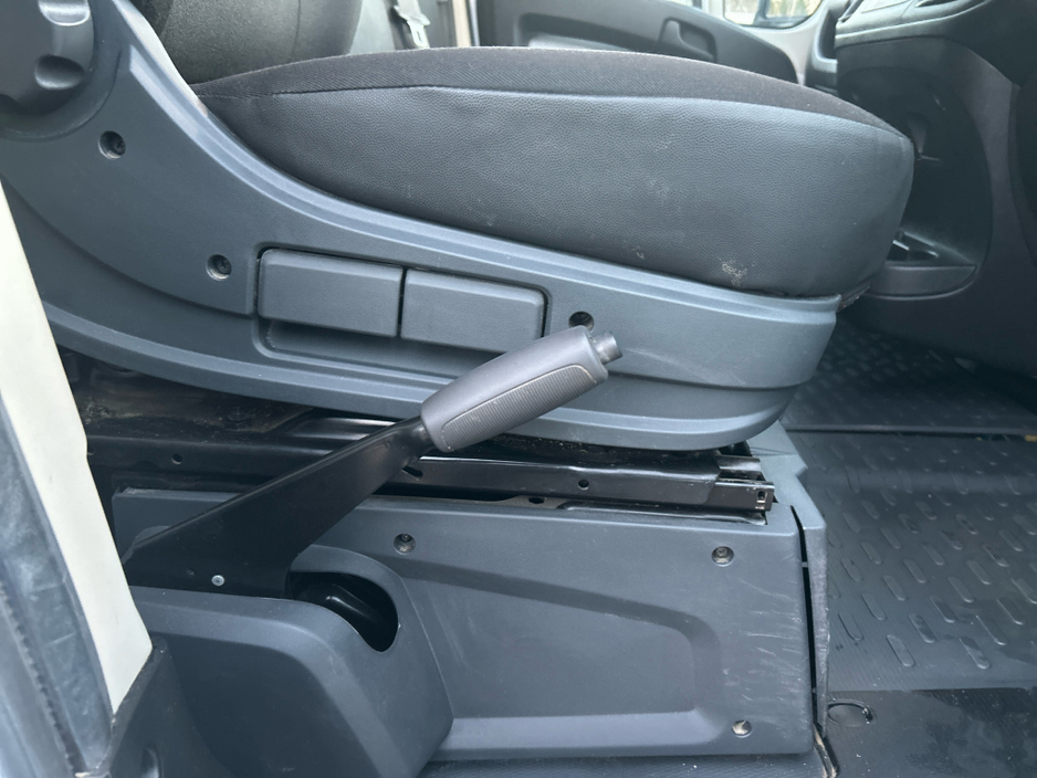 2024 Citroen Relay - image 13