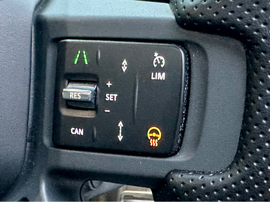 2023 Land Rover Defender ++HIGH SPEC++ 110 2.0 P400E X 404PS