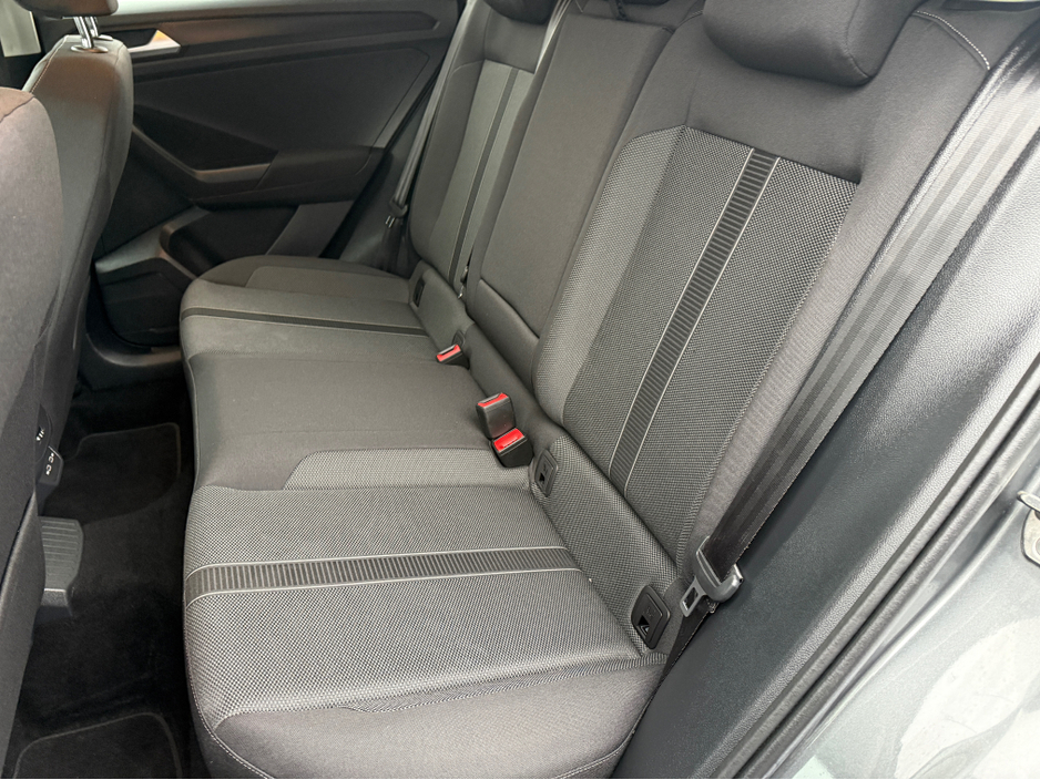 2023 Volkswagen T-Roc LIFE 1.0 TSI €22,950
