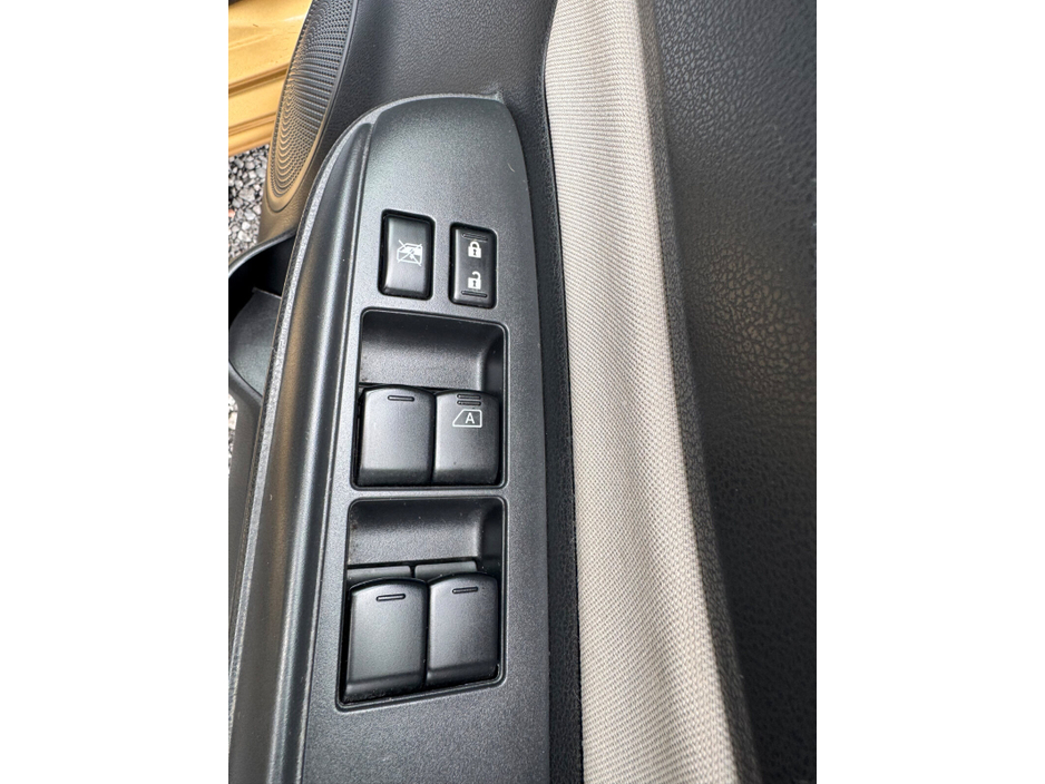 2019 Nissan Note - image 12