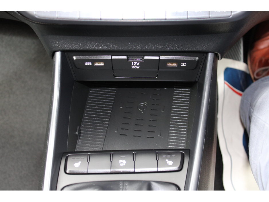 2023 Hyundai Bayon - image 19