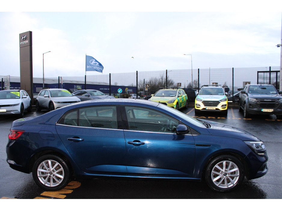 2019 Renault Megane 1.3 TCe 140 GPF Play €13,950
