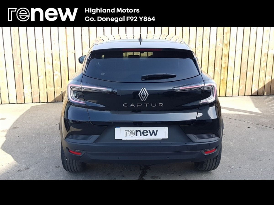 2026 Renault Captur - image 10