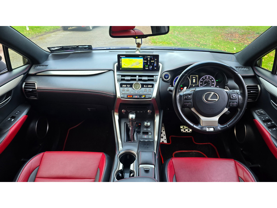 2018 Lexus NX 300 h - image 15