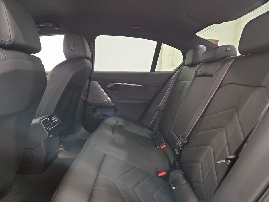 2026 BMW 5 Series - image 11