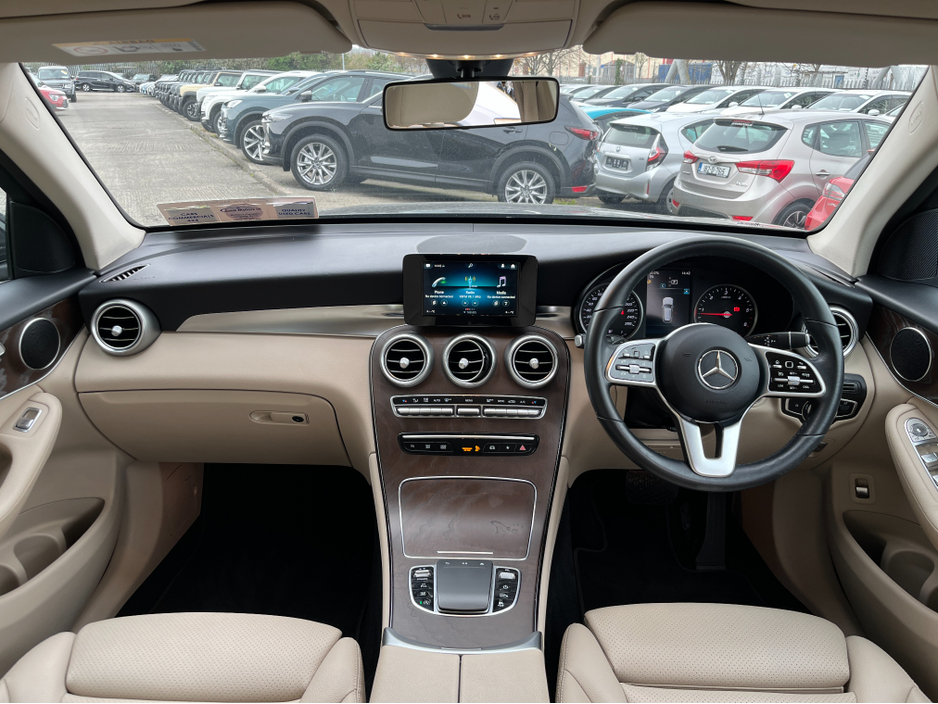2021 Mercedes-Benz GLC Class - image 15