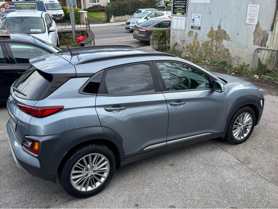 2018 Hyundai Kona - image 12
