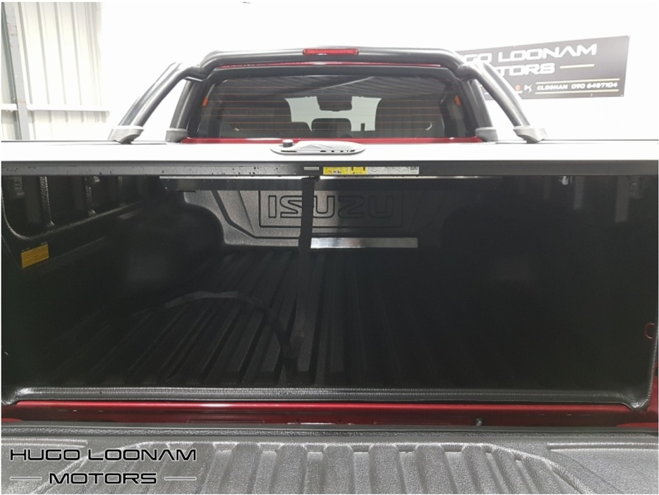 2025 Isuzu D-MAX - image 14